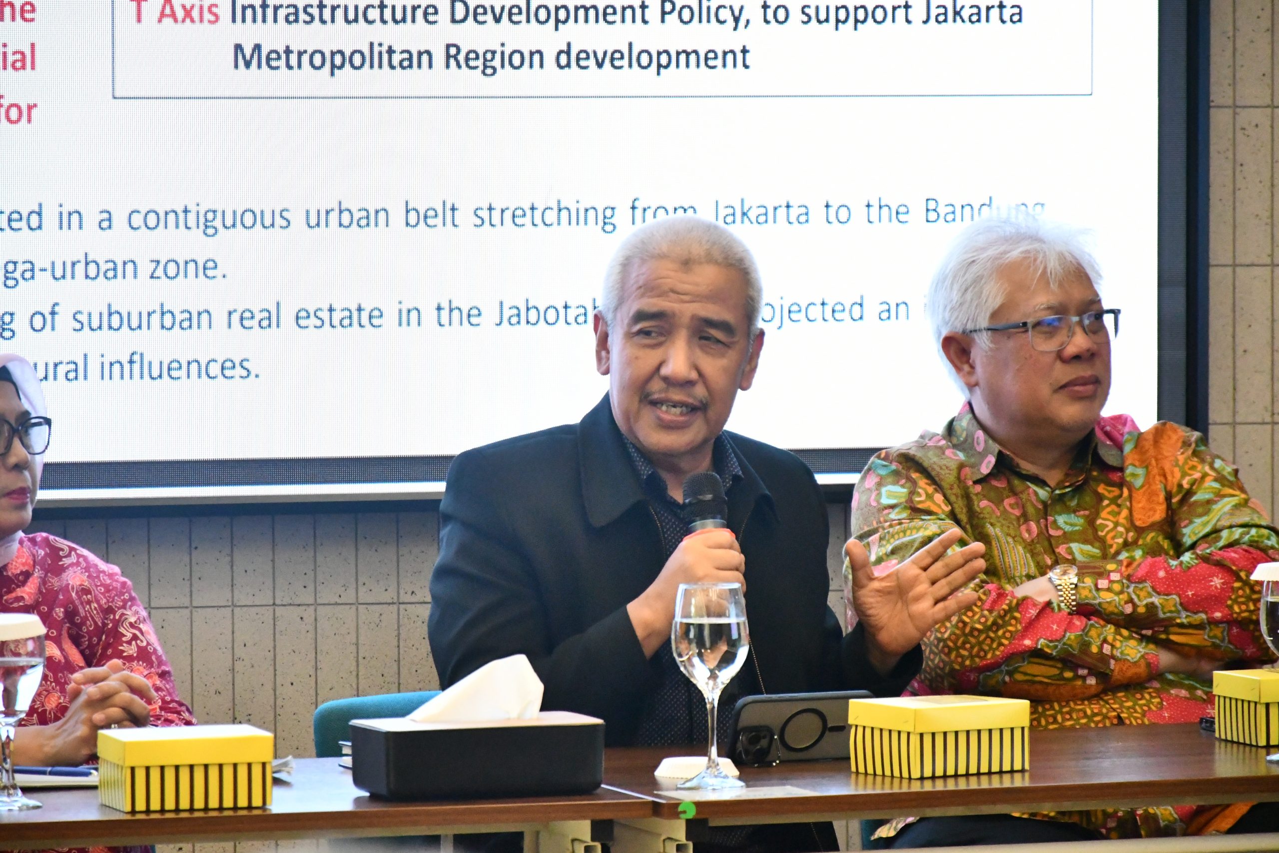 WEBINAR SAPPK 2025 – SERI #8: “NEW-BUILD GENTRIFICATION IN GLOBAL METROPOLISES”